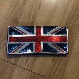 ⭐️ B2G1 - Sequinned Union Jack Clutch